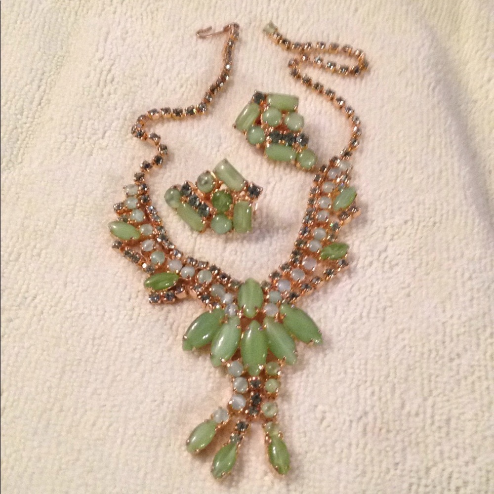 Necklace and Clip on earrings